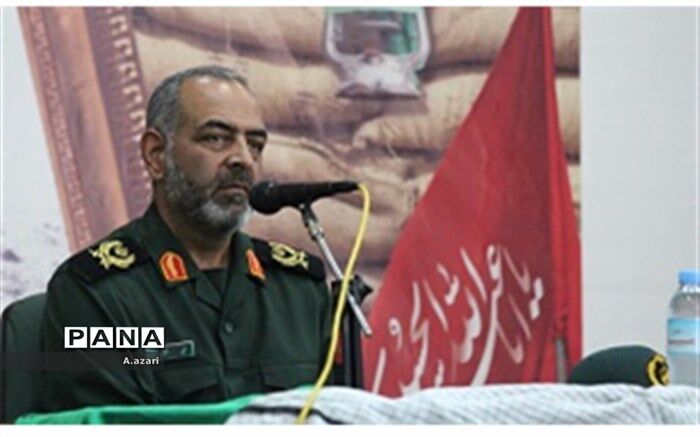 شهدا می‌توانند تا چهل نفر یا چهل گروه را شفاعت کنند