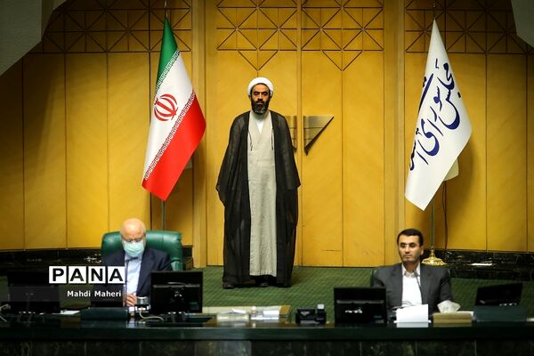 رای اعتماد مجلس به وزیر پیشنهادی جهاد کشاورزی