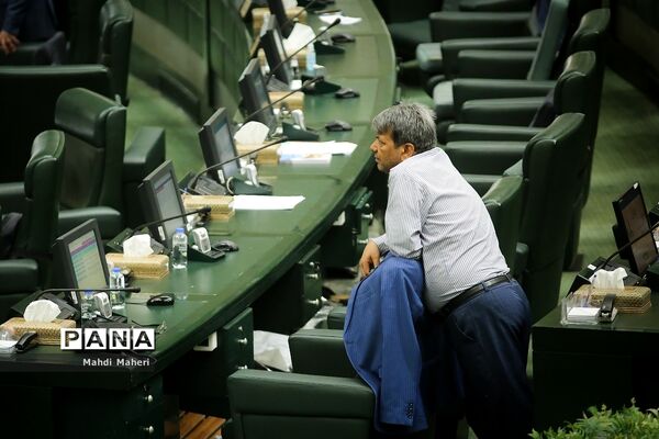رای اعتماد مجلس به وزیر پیشنهادی جهاد کشاورزی