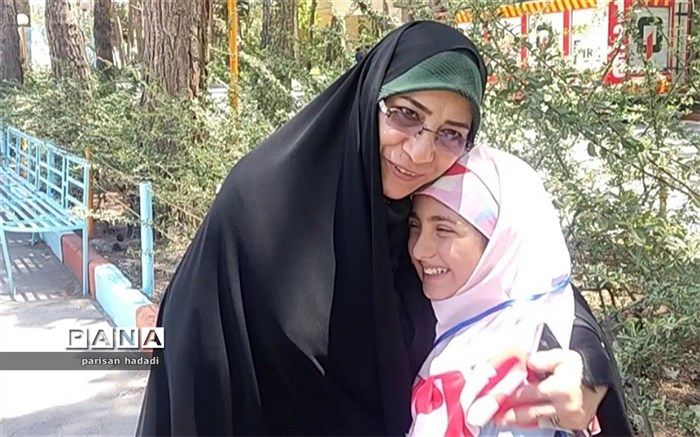 اولویت آموزش و پرورش شهرستان‌های استان‌تهران،  برجسته کردن معلمان  و رفع مشکلات آموزشی در پایه اول ابتدایی است/فیلم