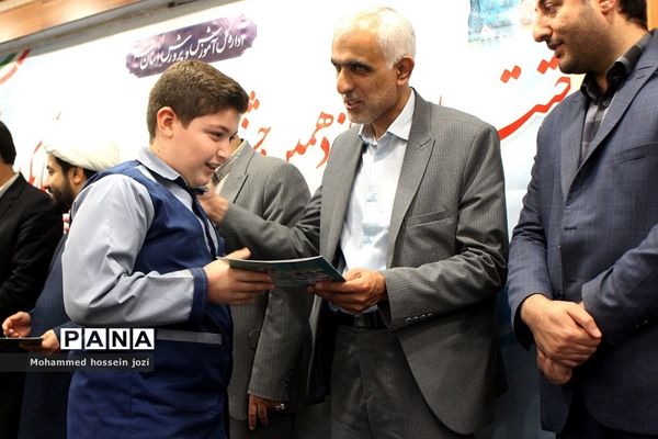 دوازدهمین جشنواره نوجوان سالم استان قم به ایستگاه آخر رسید