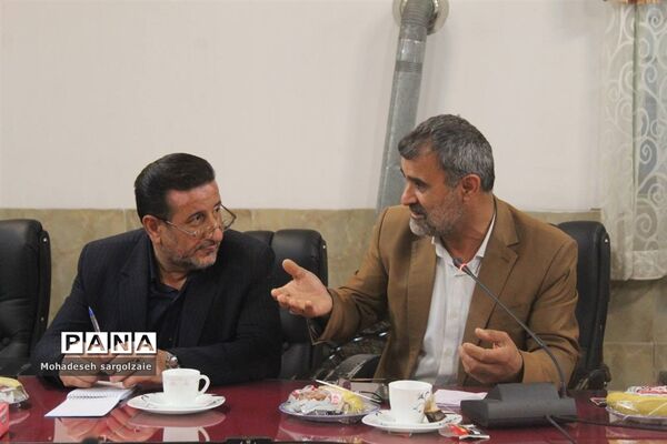 نشست معاونان پرورشی و تربیت‌بدنی شهرستان مناطق مازندران