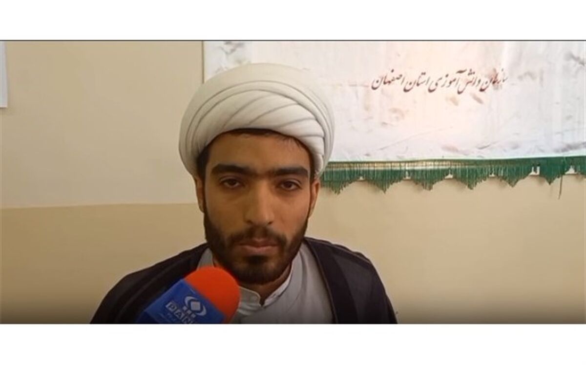 آزمون گروه سرود پسران سازمان دانش‌آموزی شهرضا برگزار شد/ فیلم