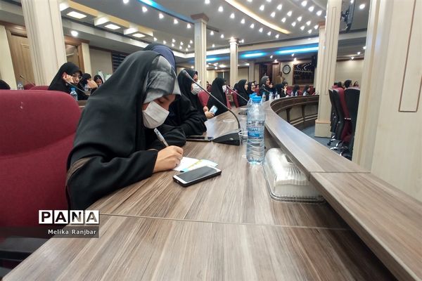 اختتامیه دوازدهمین دوره جشنواره نوجوان سالم ویژه دختران دانش‌آموز در قم