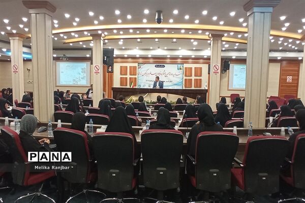 اختتامیه دوازدهمین دوره جشنواره نوجوان سالم ویژه دختران دانش‌آموز در قم