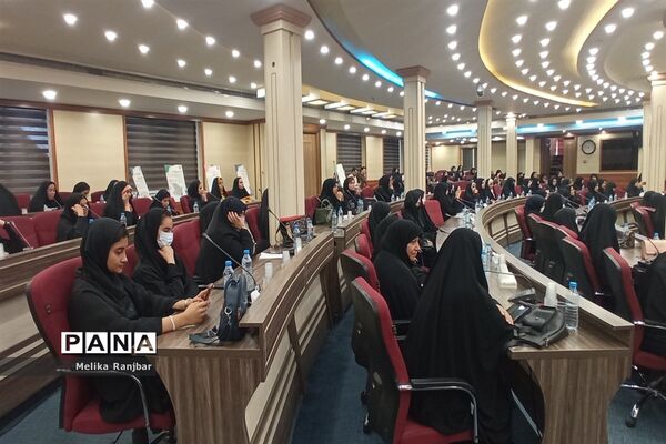 اختتامیه دوازدهمین دوره جشنواره نوجوان سالم ویژه دختران دانش‌آموز در قم