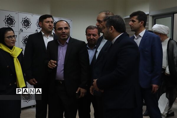 بزرگترین کتابخانه استاندارد آذربایجان شرقی به بهره‌برداری رسید