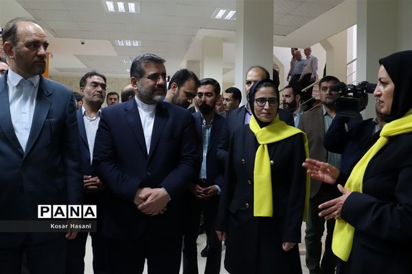 بزرگترین کتابخانه استاندارد آذربایجان شرقی به بهره‌برداری رسید