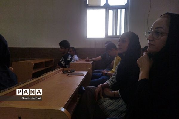 برگزاری کارگاه آموزشی پیشگیری از اعتیاد و آسیب‌های اجتماعی در قرچک