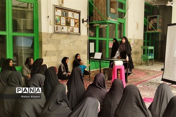 دوره عضویت بسیج عادی به فعال در قرچک