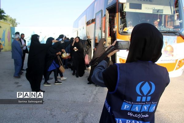 اعزام دانش‌آموزان دختر زیارت اولی  استان بوشهر به مشهد مقدس -۲