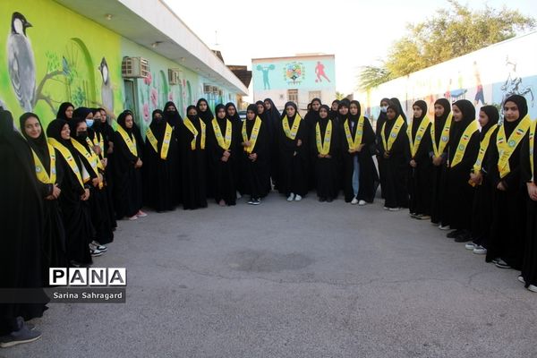 اعزام دانش‌آموزان دختر زیارت اولی  استان بوشهر به مشهد مقدس