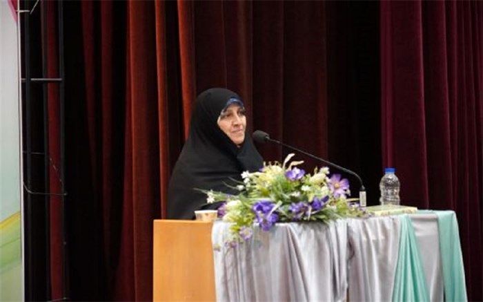 باور همه ایرانیان در طول تاریخ برای حفظ سرزمین، شعار «ایران بمان» بود