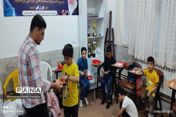 افتتاحیه کلاس‌های اوقات فراغت کانون فرهنگی و تربیتی لقمان در کاشمر