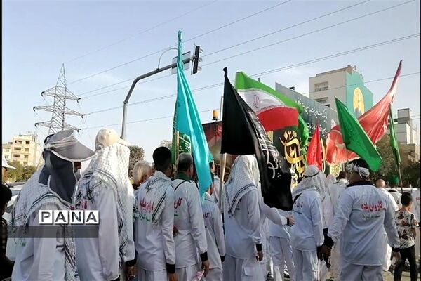 آغاز سفر بیست‌و‌دومین کاروان پیاده انصارالحسین از مشهد الرضا تا کربلای معلی
