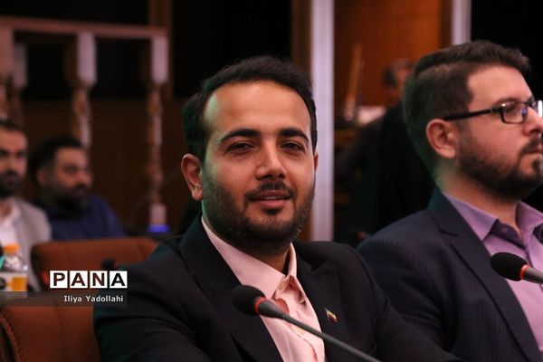 نشست تخصصی جوانان و حکمرانی نو