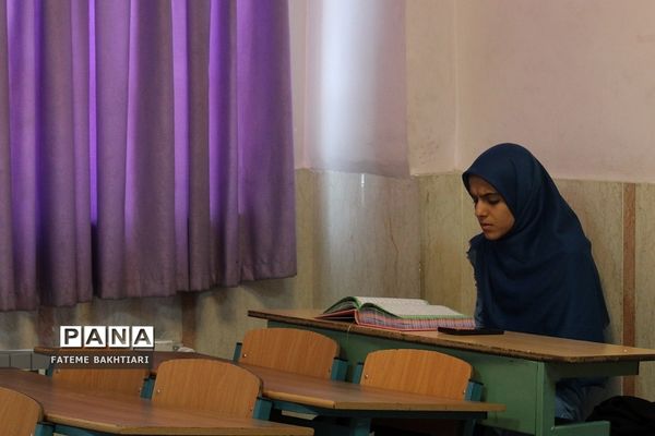 کارگاه‌های توانمندسازی رتبه‌های برتر قرآن‌ و عترت شهرستان‌های استان تهران‌