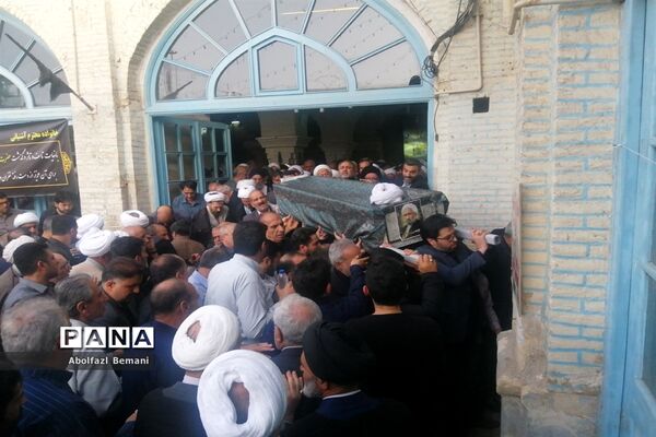 مراسم تشییع پیکر مرحوم حجت الاسلام «آشتیانی» در قم