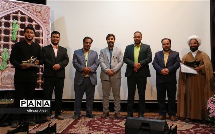 اجرای سرود در جامعه تأثیر به‌سزایی دارد