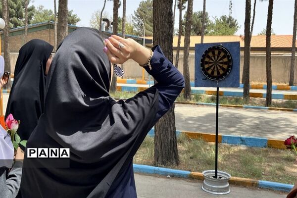 تجلیل از معماران خشت اول در ناحیه 2 بهارستان