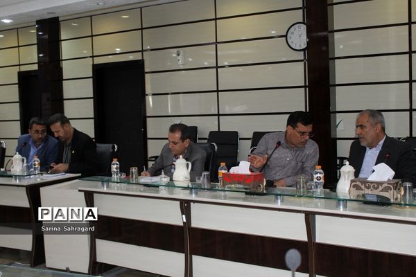 جلسه ستاد صیانت و کمیته عفاف و حجاب آموزش و پرورش استان بوشهر