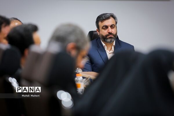 نشست خبری رئیس ستاد مرکزی ثبت‌نام دانش‌آموزان با اصحاب رسانه