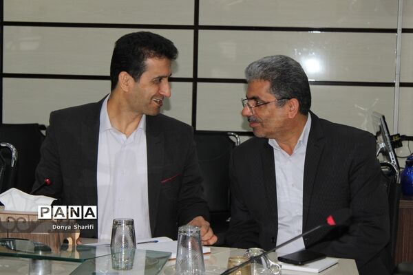نشست هم‌اندیشی طرح شهید علی محمودوند در بوشهر