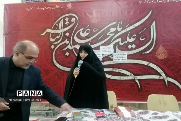 دیدار مردمی مدیرکل آموزش و پرورش فارس در حرم مطهر علی ‌بن حمزه