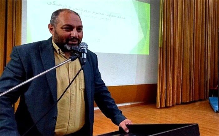 شناساندن سبک زندگی شهدا موجب تحول زندگی جوانان می‌شود