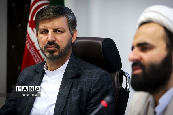 نشست خبری معاون پرورشی و فرهنگی وزیر آموزش و پرورش