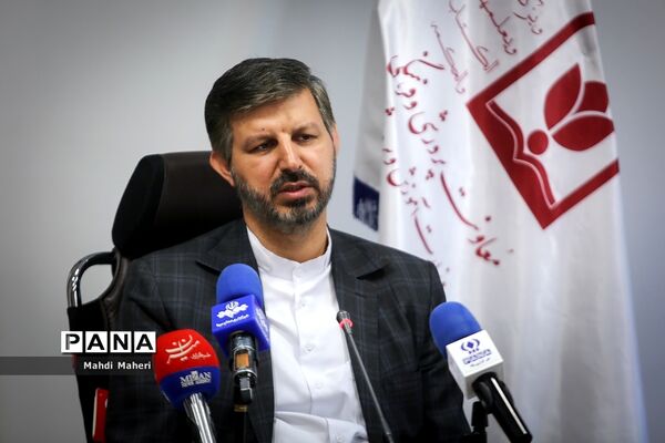 نشست خبری معاون پرورشی و فرهنگی وزیر آموزش و پرورش