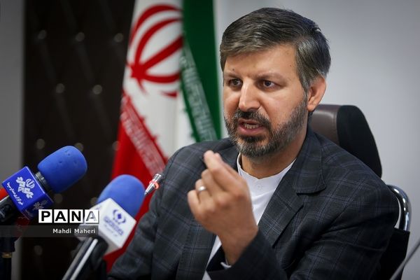 نشست خبری معاون پرورشی و فرهنگی وزیر آموزش و پرورش