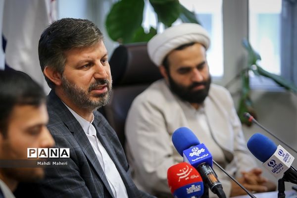 نشست خبری معاون پرورشی و فرهنگی وزیر آموزش و پرورش