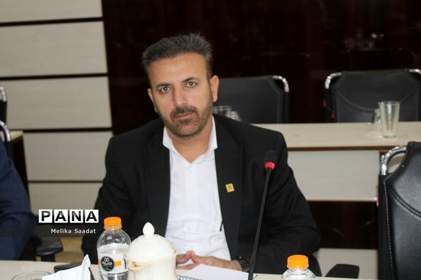 جلسه کار گروه طرح ملی نماد در بوشهر