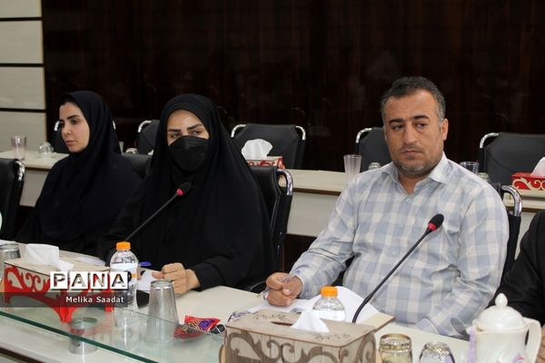 جلسه کار گروه طرح ملی نماد در بوشهر