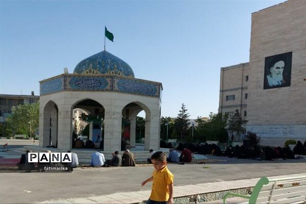 برگزاری مراسم دعای عرفه در دانشگاه آزاد اسلامی شهرستان فیروزکوه