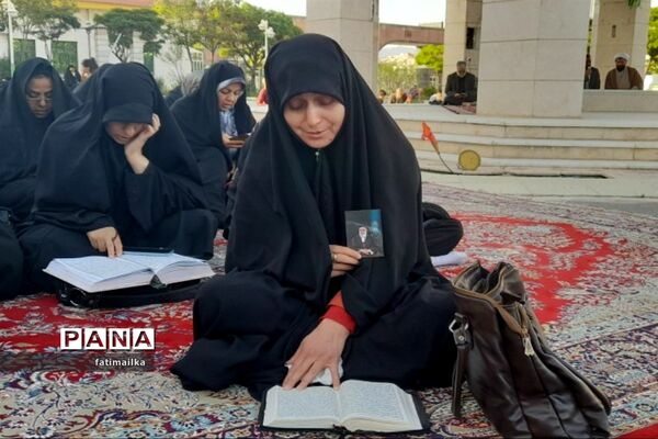 برگزاری مراسم دعای عرفه در دانشگاه آزاد اسلامی شهرستان فیروزکوه