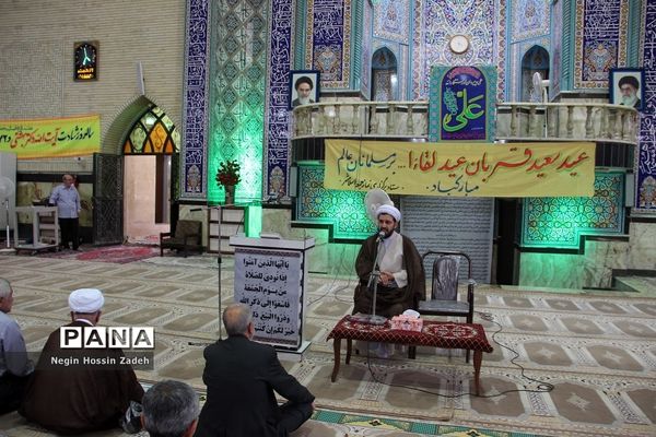 مراسم معنوی دعای عرفه درشهرستان اسلامشهر