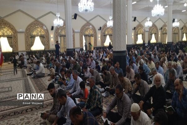 دعای پرفیض عرفه در کاشمر