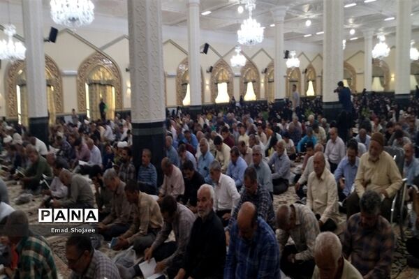 دعای پرفیض عرفه در کاشمر