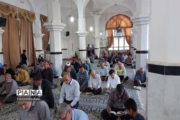 برگزاری مراسم دعای روز عرفه در شهرستان خلیل آباد