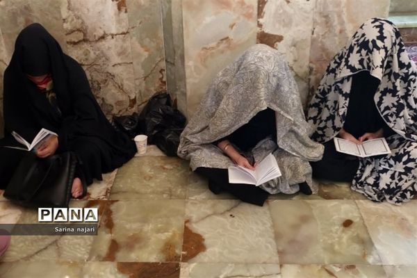 مراسم دعای عرفه در روستای ولی‌آباد شهرستان قرچک