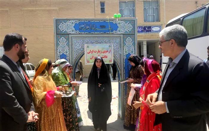 ۸۰ دانش‌آموز دختر زیارت اولی کهگیلویه و بویراحمد به مشهد اعزام شدند