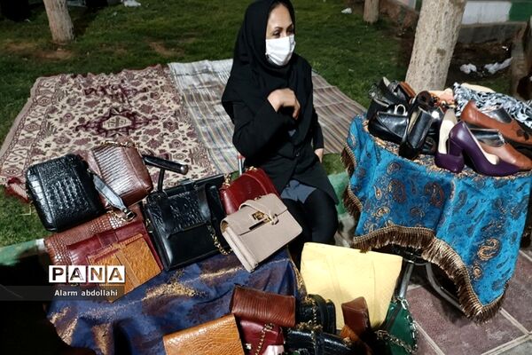 افتتاحیه غرفه‌های صنایع دستی در شهرستان‌قرچک