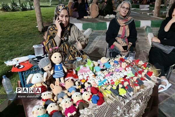 افتتاحیه غرفه‌های صنایع دستی در شهرستان‌قرچک