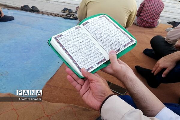 حال و هوای مسجد جمکران و کوه خضر نبی در روز عرفه
