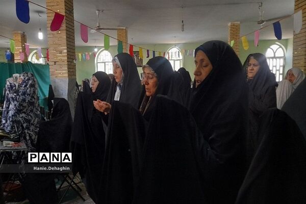 نماز عید قربان در شریف‌آباد