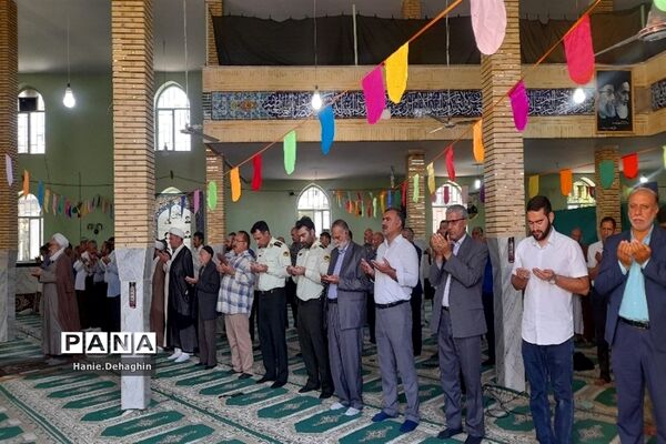 نماز عید قربان در شریف‌آباد