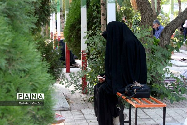 مراسم دعای عرفه در گلزار مطهر شهدای اراک