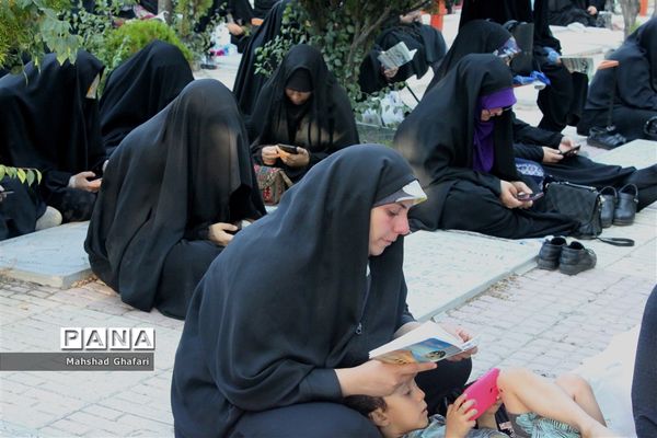 مراسم دعای عرفه در گلزار مطهر شهدای اراک